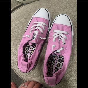 Pink Converse low tops
